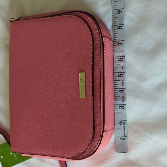 Kate Spade Pink Small Crossbody bag. - Picture 6 of 10